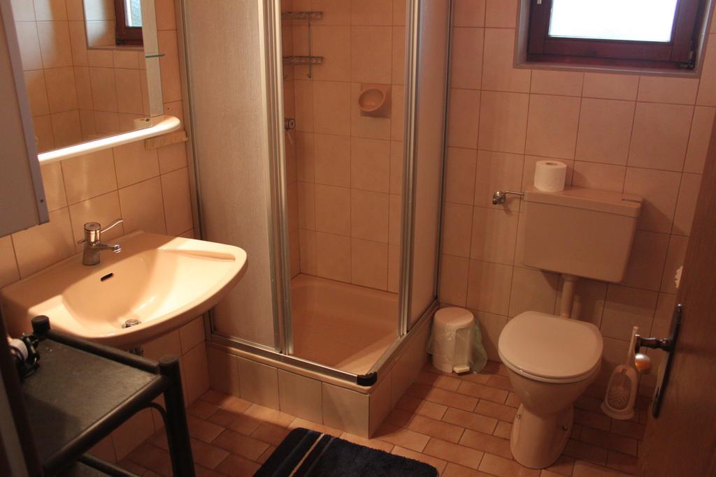 Appartementhaus Karawankenpromenade Velden am Wörthersee Kamer foto