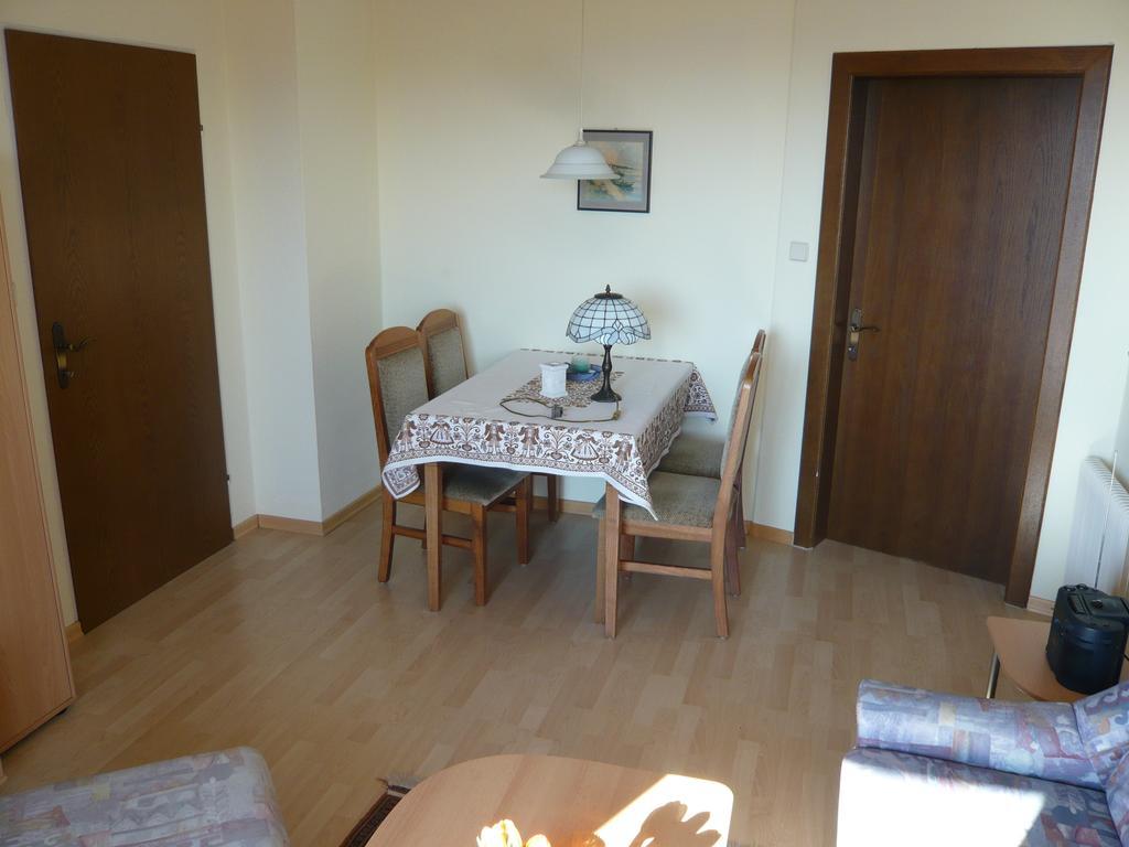Appartementhaus Karawankenpromenade Velden am Wörthersee Kamer foto