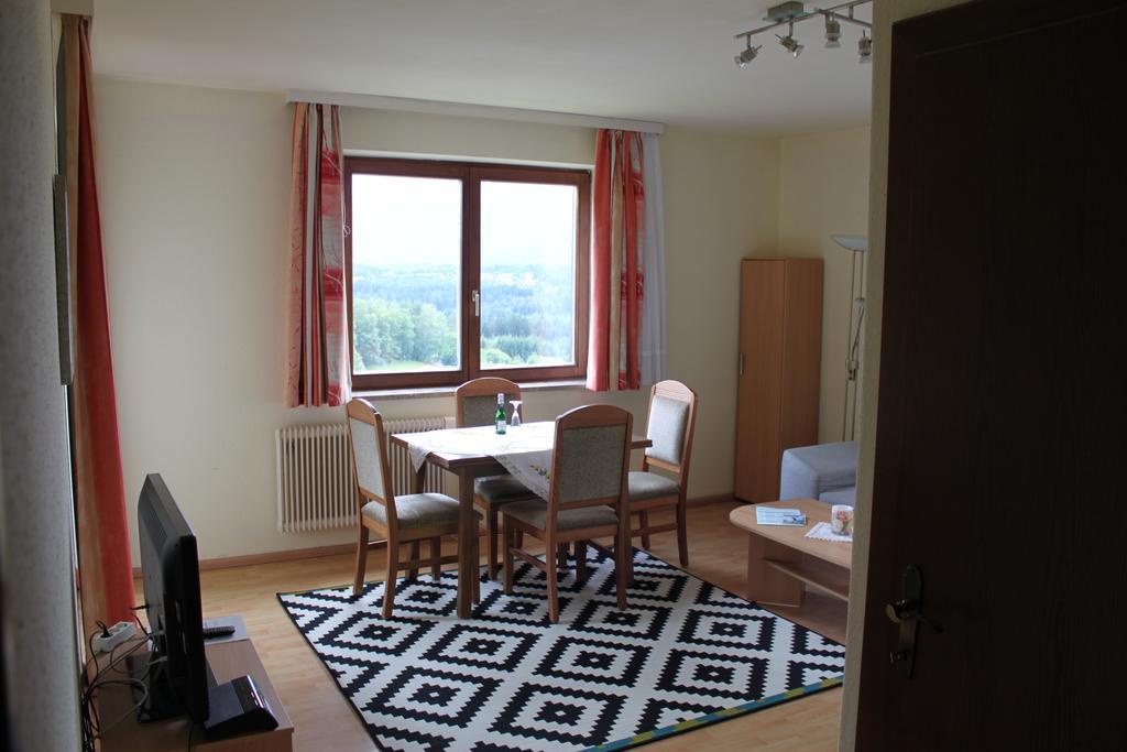 Appartementhaus Karawankenpromenade Velden am Wörthersee Buitenkant foto